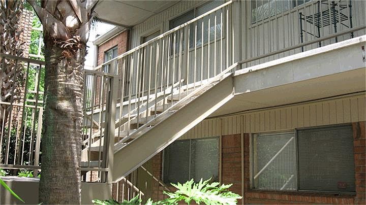 1st image of 2201 Driscoll St APT 01