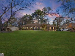 724 Rebecca St NW, Lilburn, GA 30047