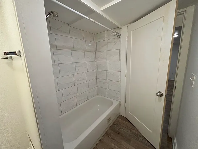 2550 Jefferson St NE #1 — Photo 5