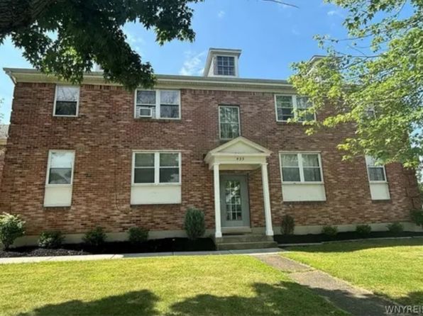 465 Wehrle Dr APT 3