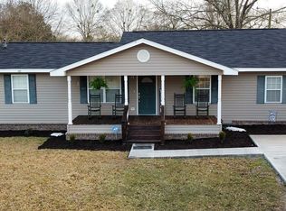 115 Maple Dr, Atmore, AL 36502