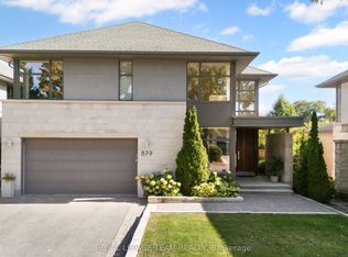 879 Winnington Ave, Ottawa, ON K2B 5C4