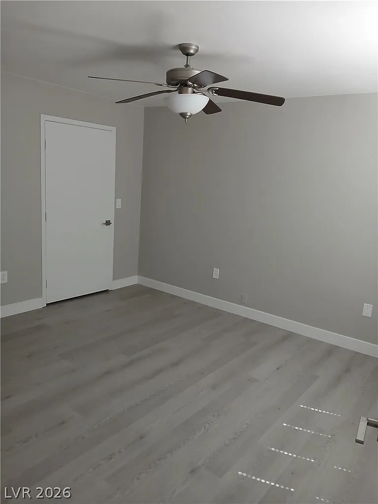 2 bed, 2.0 bath, 1049 sqft, $1,550 — Photo 2