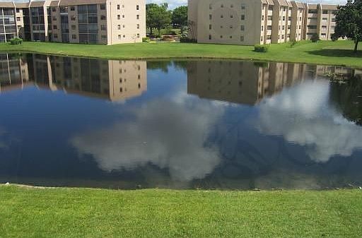 3rd image of 10467 Sunrise Lakes Blvd APT 311