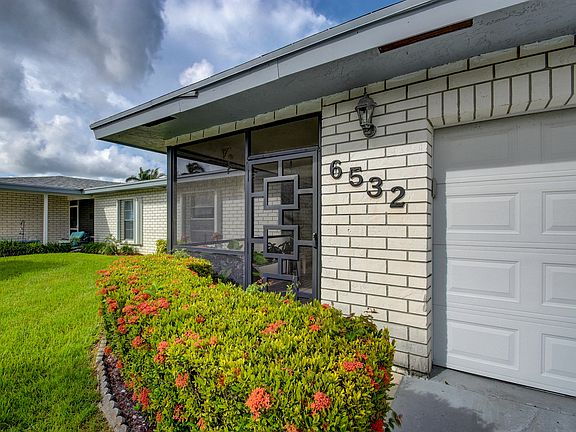 2nd image of 6532 Overland Dr
