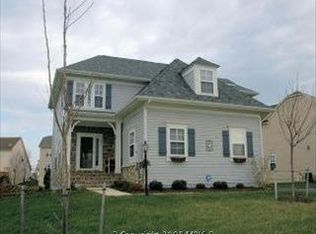 9052 Raging Water Dr, Bristow, VA 20136