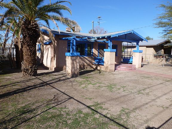 3rd image of 7 N Bonita Ave