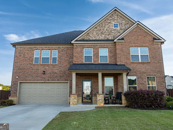 240 Aspen Valley Dr, Loganville, GA 30052