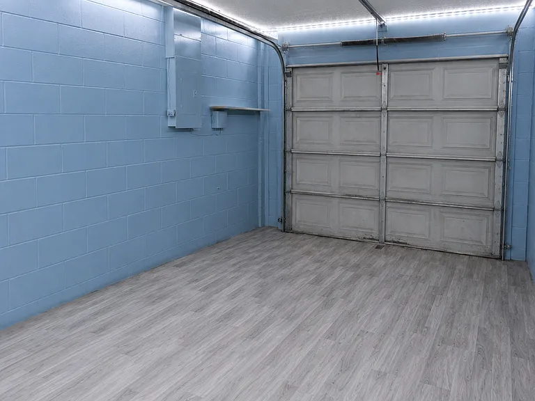 3120 Sandspur Dr — Photo 17