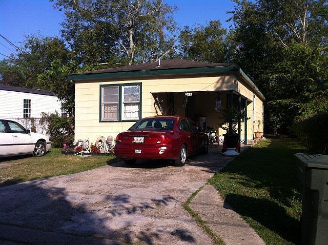 1st image of 317 Garber St