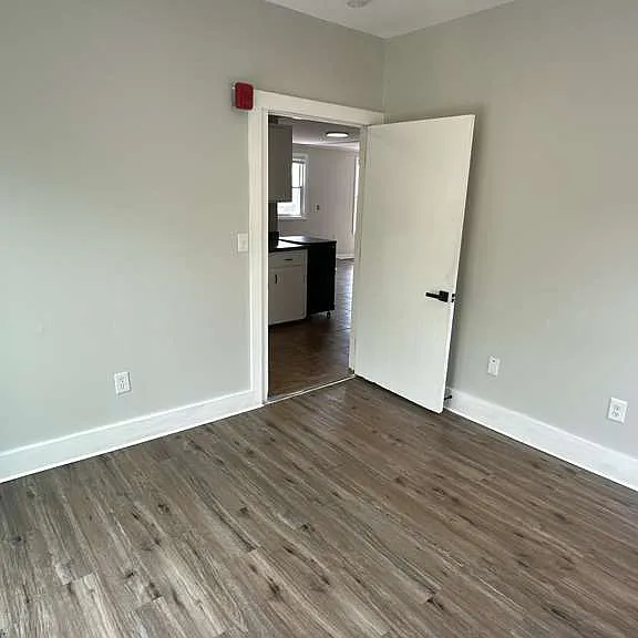 133 Brook St #2L — Photo 17