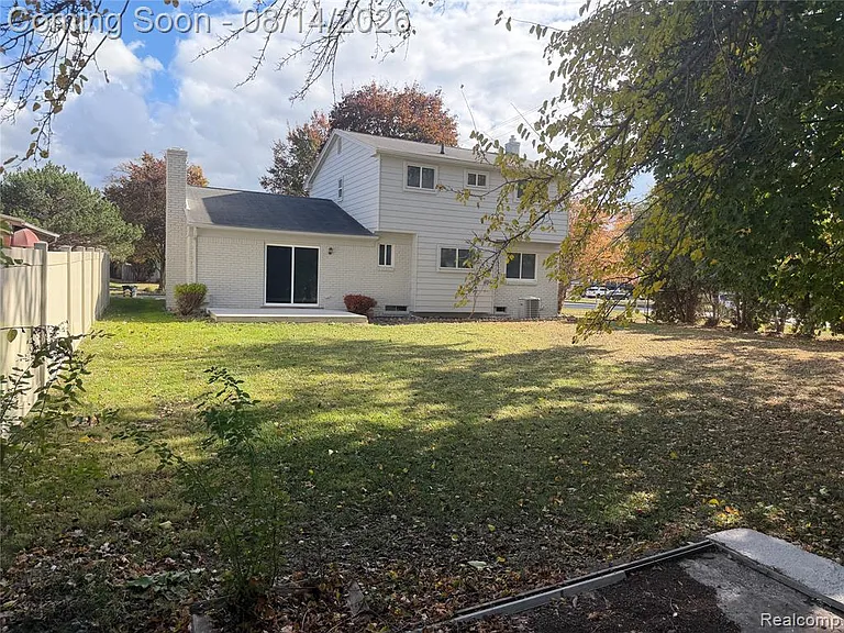20698 Coachwood Rd — Photo 36