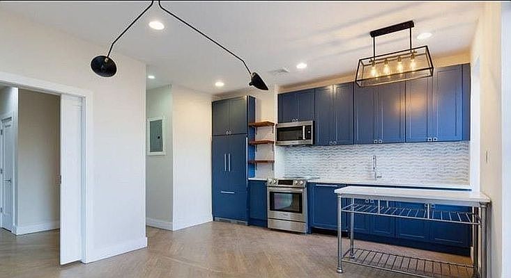 1st image of 473 Tompkins Ave APT 3