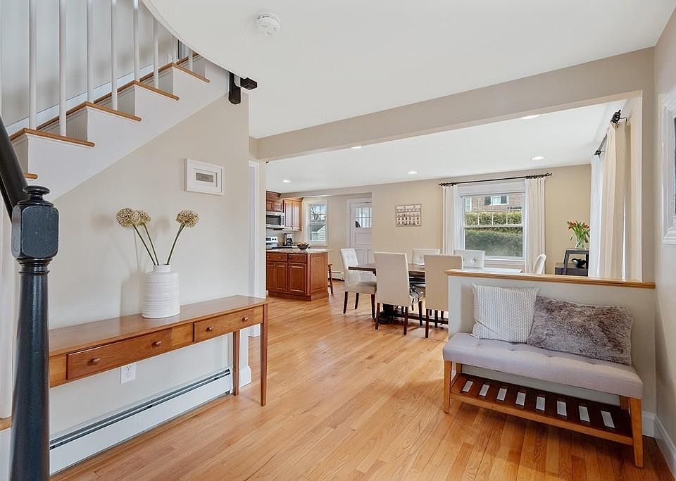 9 William St, Andover, MA 01810 Zillow