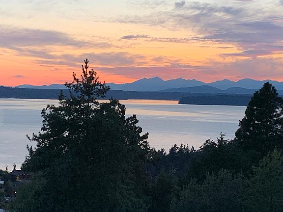 View from green space that's 200 yards away.