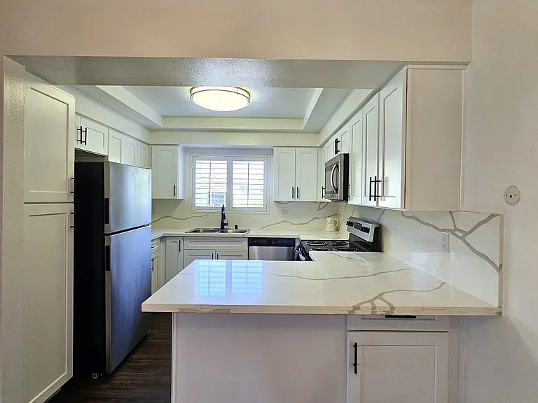 The Terrace Apartments — Photo 53