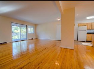 6113 Berkeley Ave APT B2, Baltimore, MD 21209