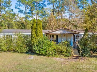 835 Chair Rd, New Bern, NC 28560