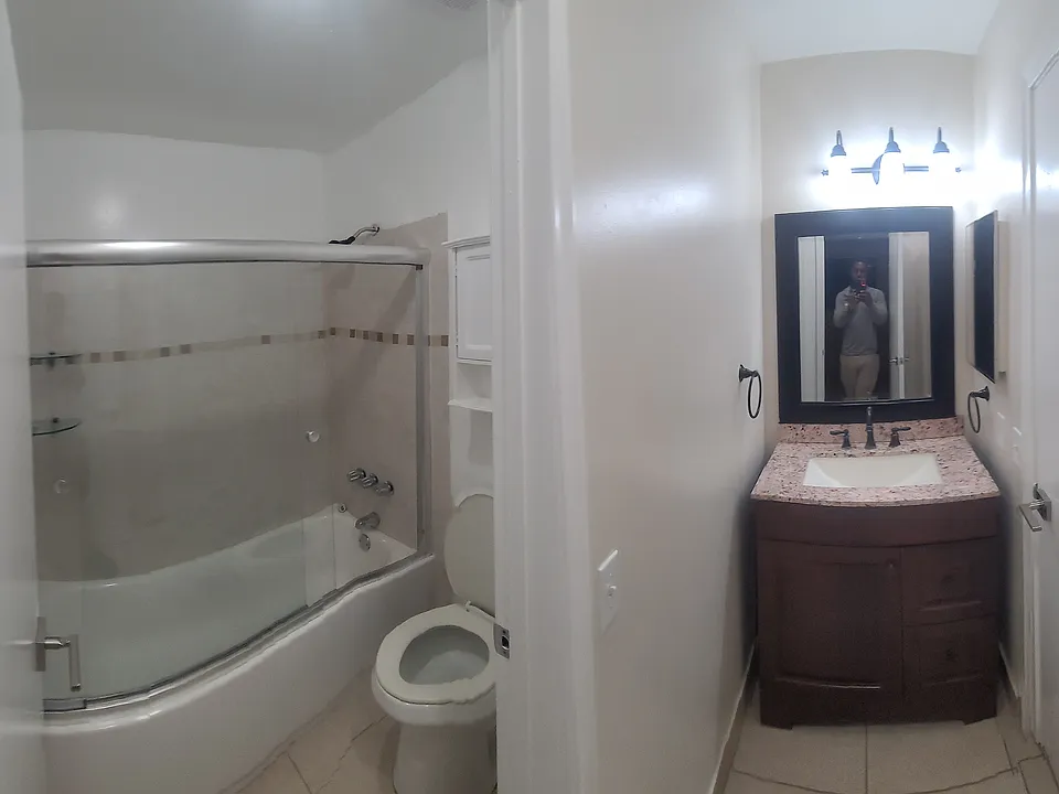 2244 NW 52nd Ave