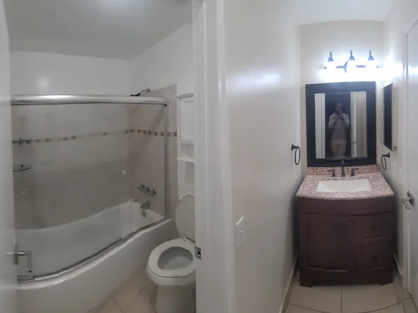 2244 NW 52nd Ave, Fort Lauderdale, FL