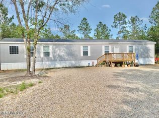 25200 Creek Cv, Perkinston, MS 39573