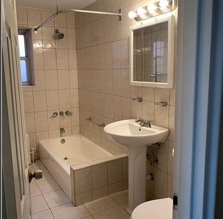 5th image of 2340 Linwood Ave #1E-401E