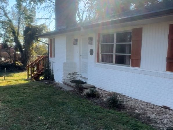 (undisclosed Address)