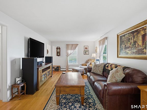 5th image of 81 Galpin Lane