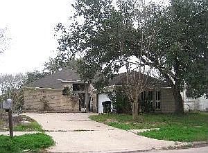 1st image of 6110 Fairview Forest Dr