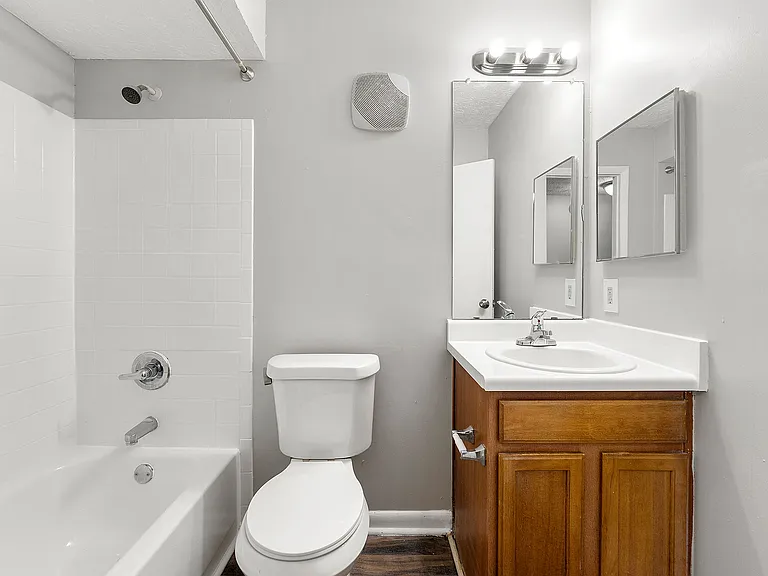 Bradford Gwinnett Apartments — Photo 19