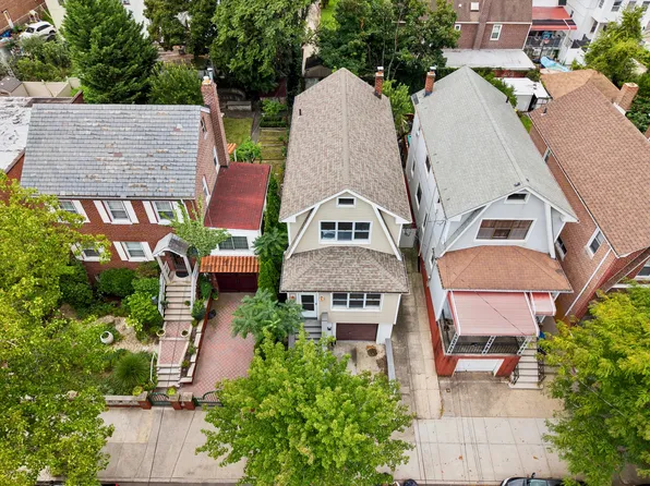 1631 Paulding Avenue image 1 of 29