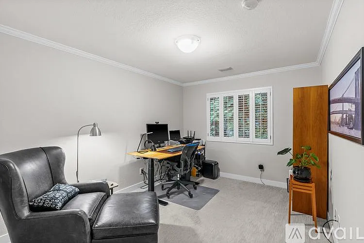 12037 100th Ave NE #202 — Photo 11
