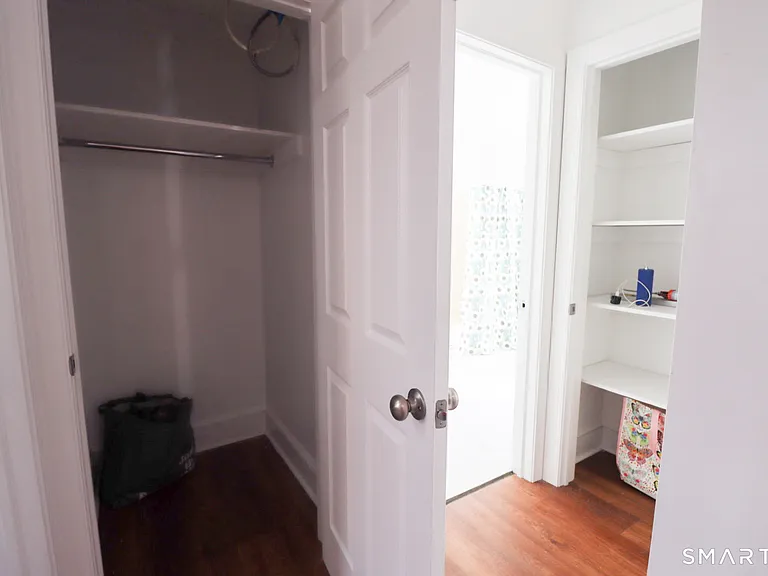 156 Garfield Ave — Photo 10