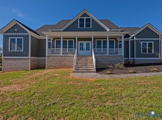 5 Robertson Town Rd, Bumpass, VA 23024