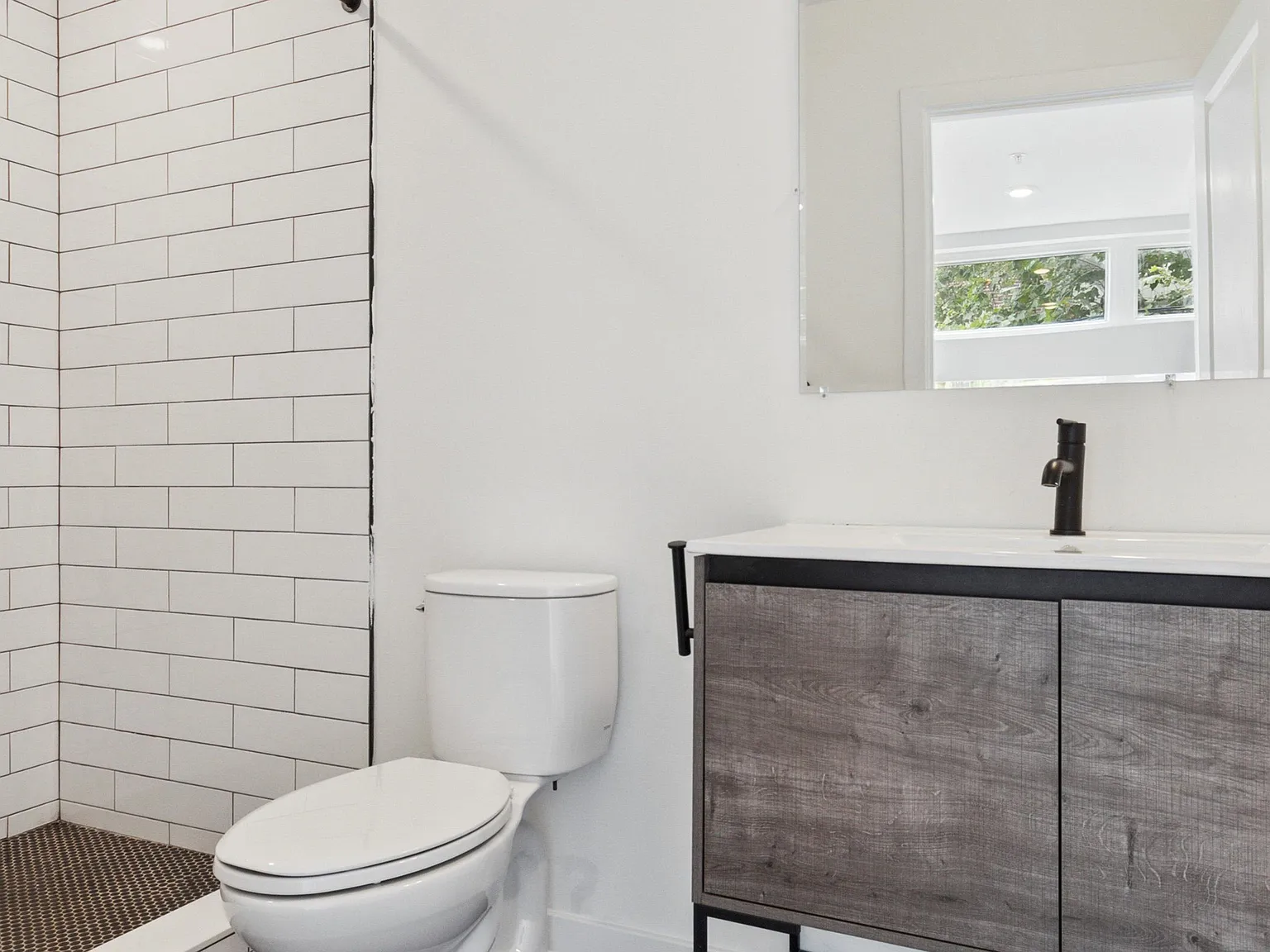 1514 Master ST Unit C1 — Photo 2