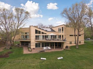 8317 W Franklin Ave, Minneapolis, MN 55426