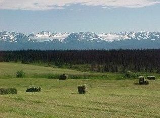 2 Town Road Cir, Homer, AK 99603