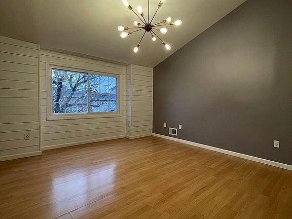 2nd image of 39 Theater Ln