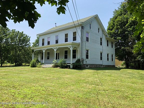 2nd image of 181 Huguenot Street