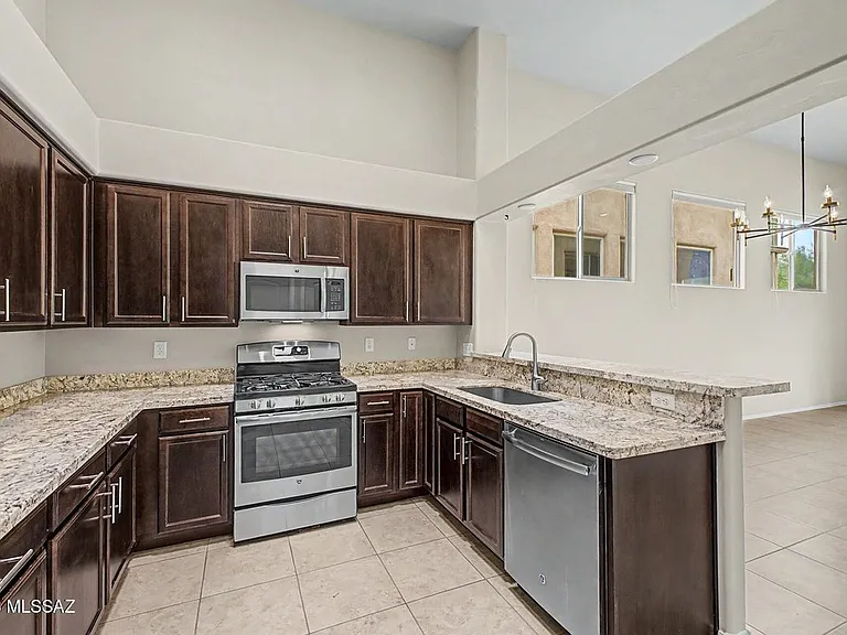 9854 N Wide Sky Dr — Photo 21