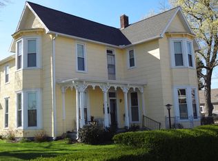 207 N Jefferson St, Robinson, IL 62454