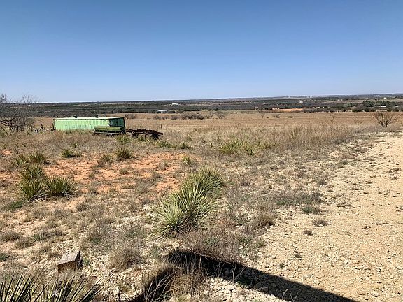 2nd image of 800 County Road 214