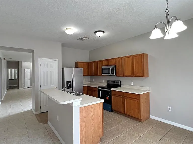 318 Sand Ridge Dr — Photo 19