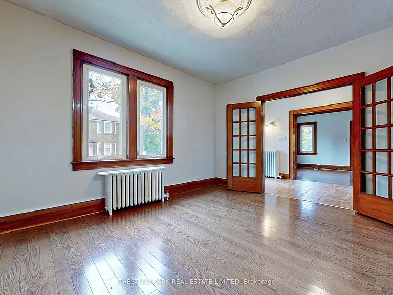 114 Colin Ave — Photo 13