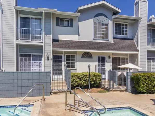 7430 Corbin Ave Unit 23, Reseda, CA 91335
