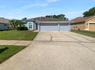 3943 Chaucer Way, Land O Lakes, FL 34639