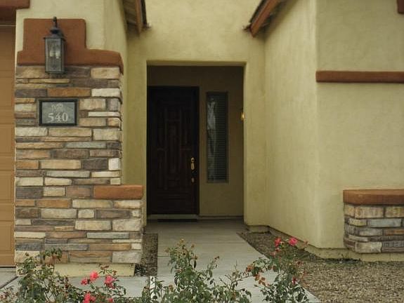 2nd image of 540 E Camino Nubes Blancas