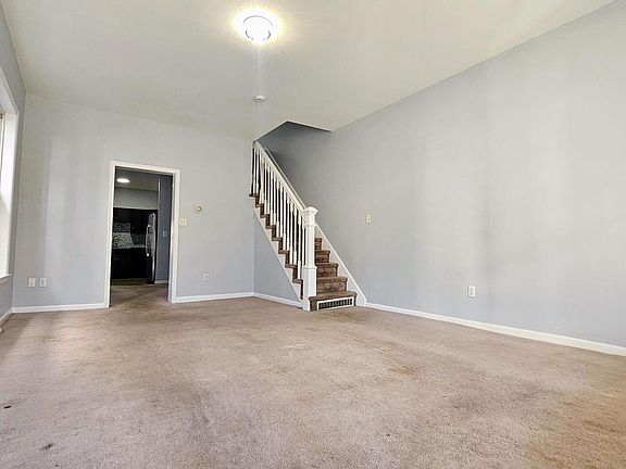 3rd image of 229 S 19th St