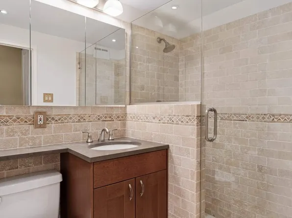 301 East 75th Street image 24 of 30