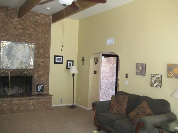 2616 Spartan Dr, Midland, TX 79705